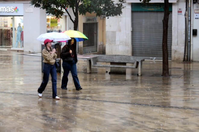 La pluja persistent s’allargarà fins dissabte i Protecció Civil alerta de la crescuda de rius i rieres