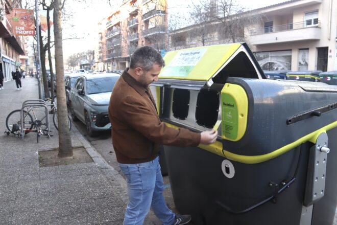 Girona recula en el sistema de recollida selectiva i opta pels contenidors diferenciats amb targeta