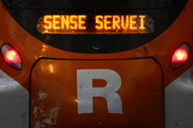 ADIF descarta el ciberatac: l’aturada de Rodalia va ser per un error del programari