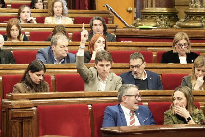 Junts intenta que el parlament torni a demanar la dimissió de Paneque pel col·lapse de Rodalia