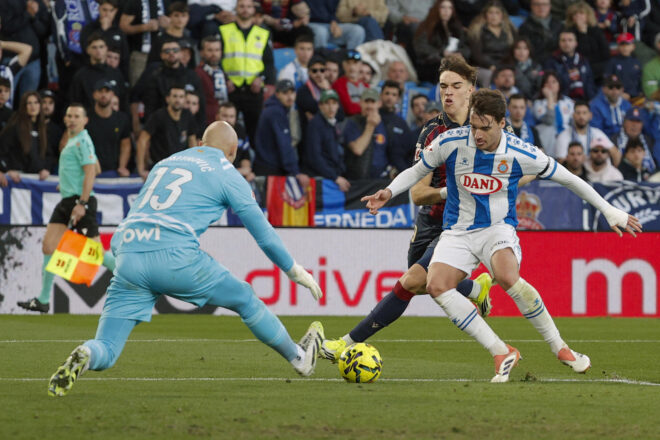 L’Espanyol-Girona de demà es podrà veure en català en obert