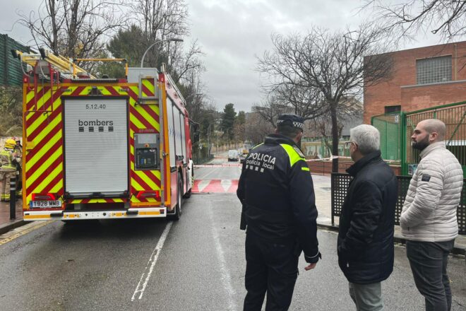 Una fuita de gas ha obligat a confinar una escola i a evacuar un complex esportiu a Esplugues de Llobregat