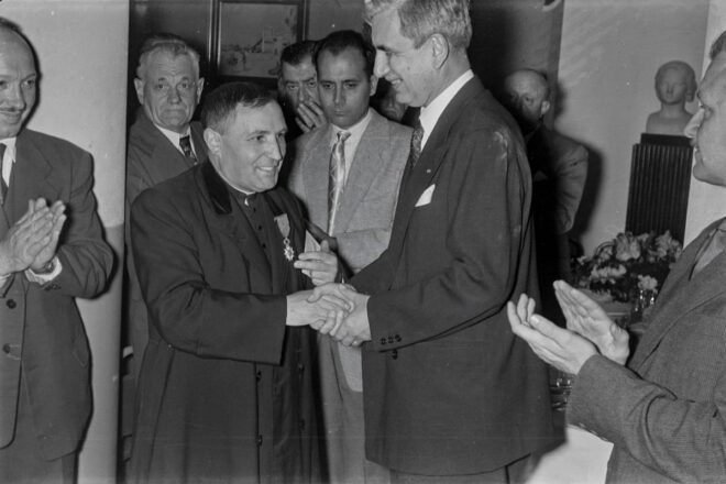 Ara que a mossèn Joan Domènech li dirien “bonista”