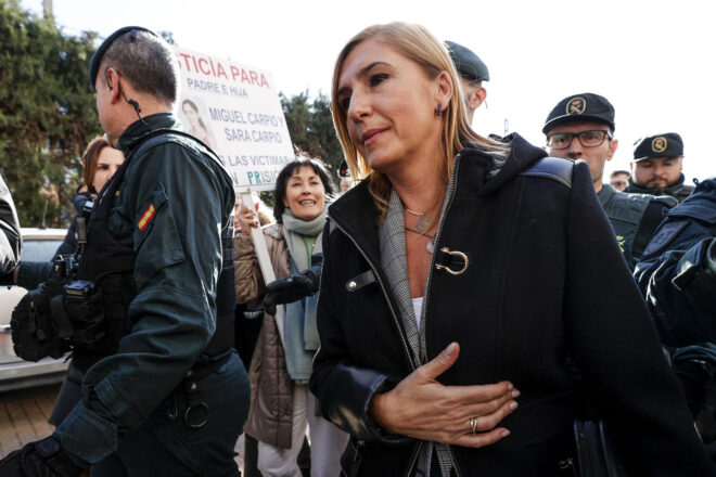 Salom&eacute; Pradas demana a la jutgessa que Pilar Bernab&eacute; i Miguel Polo aporten els missatges que es van intercanviar el 29 d&rsquo;octubre de 2024