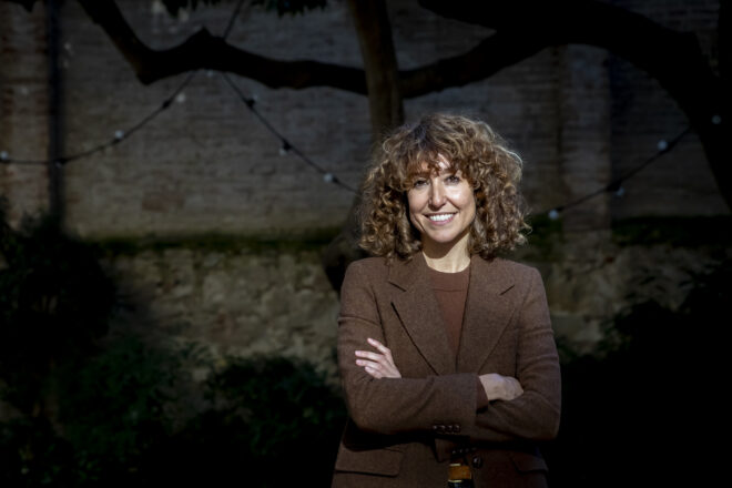 Agnès Marquès guanya el Ramon Llull amb una novel·la sobre els límits de la veritat, a partir d’una notícia viral