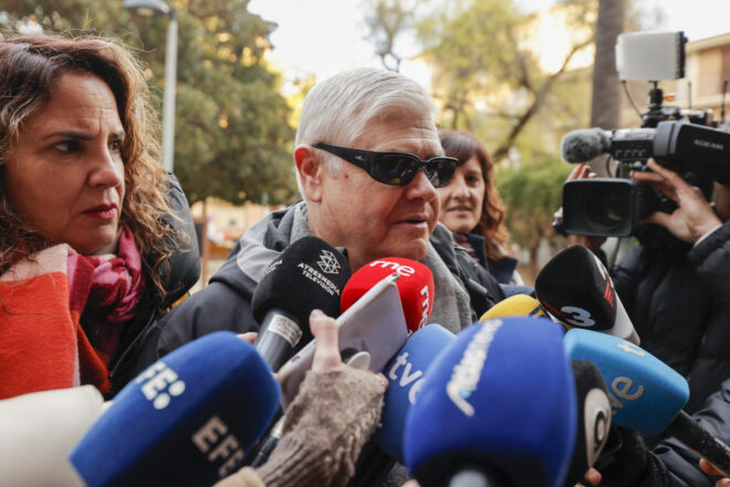 L’ex-cap dels bombers diu a les portes del jutjat que era clar que s’havia d’enviar l’Es-Alert