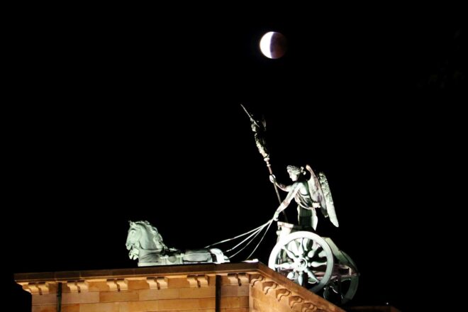 Prop de 38.000 llars continuen sense electricitat a Berlín