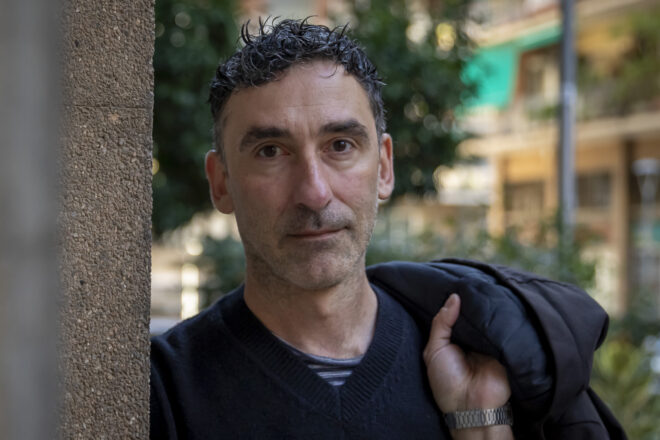 Gerard Guix: “Vaig tenir una crisi, ensenyava a escriure mentre a mi ja no em volien publicar”