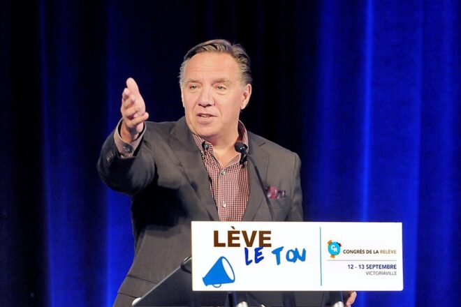 El primer ministre del Quebec, François Legault, dimiteix i deixa la política