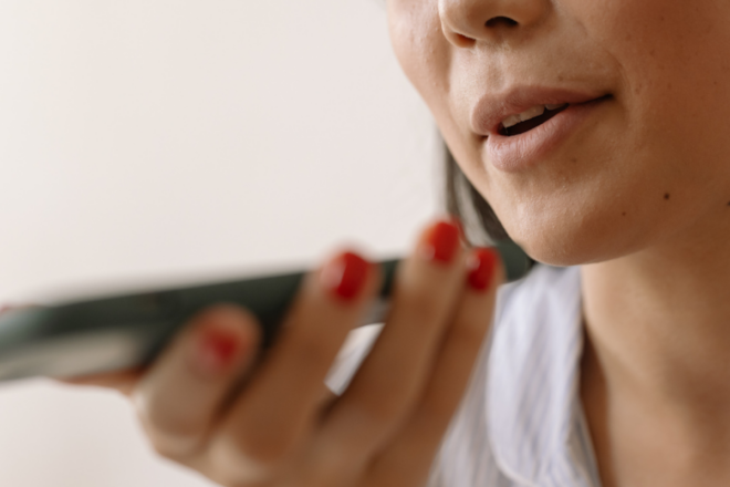 Així es retorna la veu als pacients d’ELA gràcies a la intel·ligència artificial