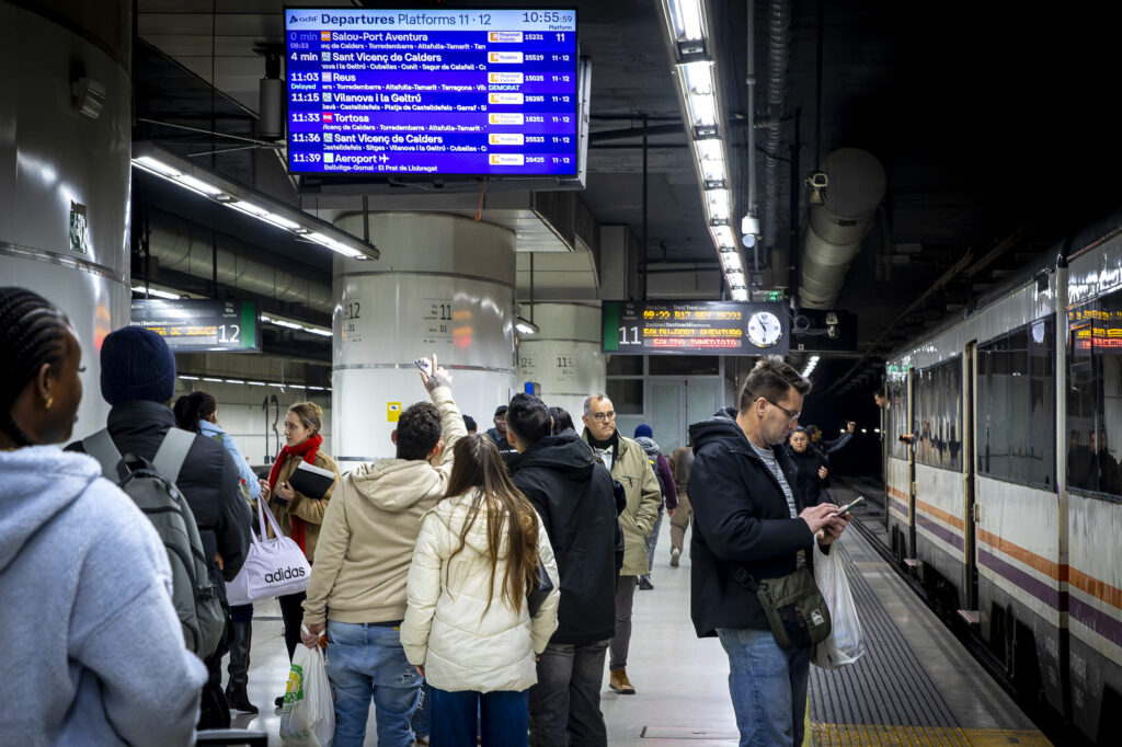 La vaga de maquinistes comença amb incompliments dels serveis mínims