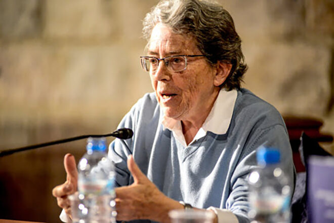 Zoraida Burgos, una de les veus destacades de la literatura tortosina, s’ha mort a 92 anys