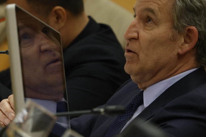 [VÍDEO] Criden a l’ordre Feijóo per haver provat de rebentar la comissió de la gota freda al congrés espanyol