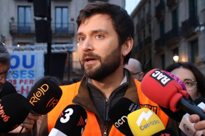 Denuncien casos de compra especulativa a tres finques que no quedarien prohibits amb la nova llei