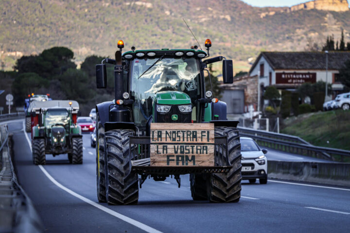 Cartell de l’assemblea oberta convocada per Revolta Pagesa.
