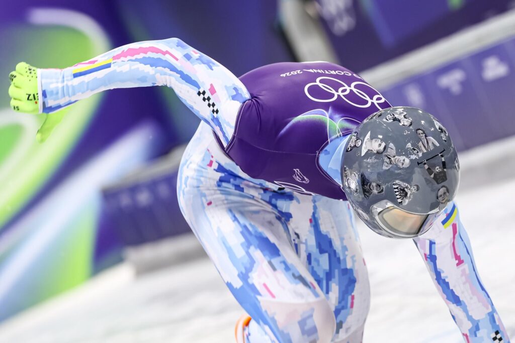 El COI desqualifica dels Jocs Olímpics d’hivern l’atleta ucraïnès que competia amb un casc en homenatge als morts a la guerra