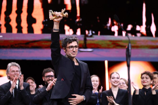 ‘Yellow letters’ d’İlker Çatak guanya l’Os d’Or en una Berlinale marcada per la reivindicació palestina