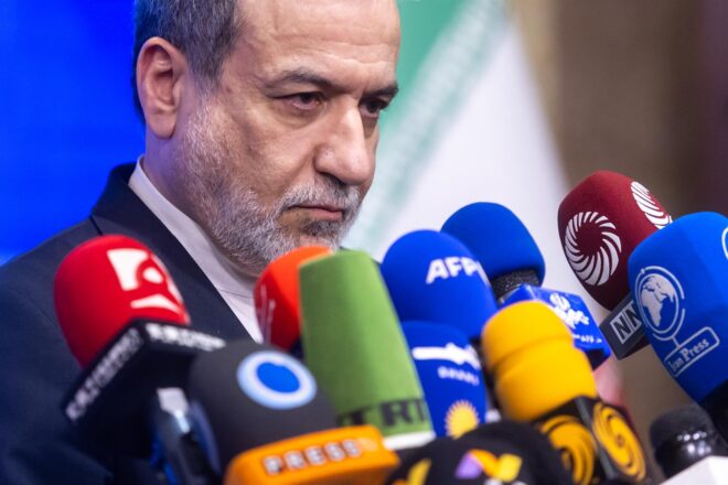 L’Iran arriba a un acord “general” amb els EUA sobre els principis d’un futur pacte nuclear