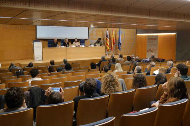 Cap a una nova Declaració universal dels drets lingüístics?