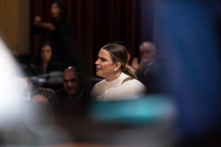 La presidenta, Marga Prohens, durant el ple del dimarts passat (fotografia: Martí Gelabert.)