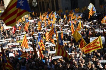 Imatge de la manifestació d'ahir al matí (fotografia: Albert Salamé).