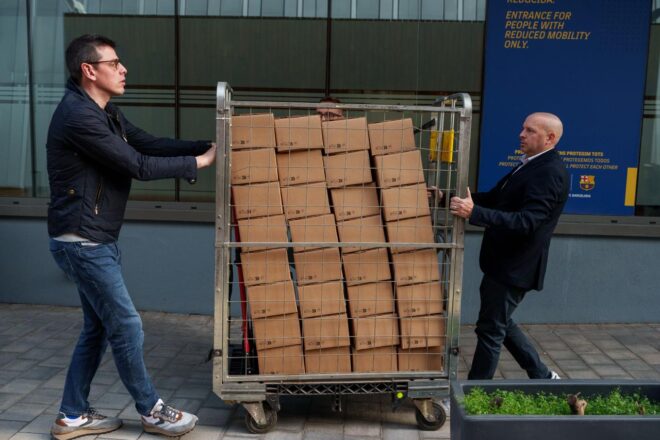 La batalla de les signatures marca el primer veredicte de les eleccions al Barça