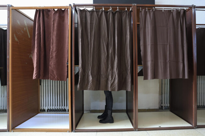 La participació en les eleccions aragoneses s’enfonsa en els municipis més grans de la Franja de Ponent