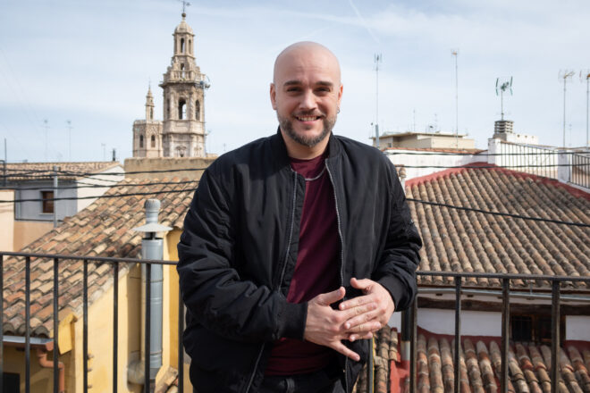 Cristian H. Llorens: “Prendre la fresca és un esport i s’hauria de practicar més assíduament”