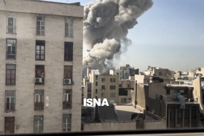 L’Iran respon atacant unes quantes bases nord-americanes al Golf