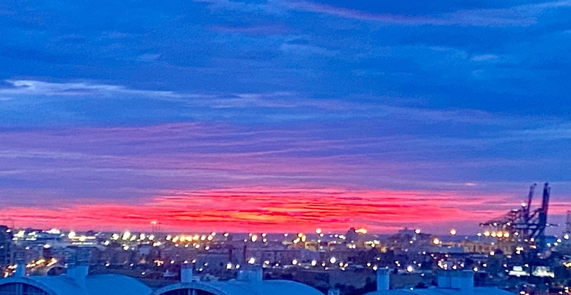 Amanecer en València – Europa Press