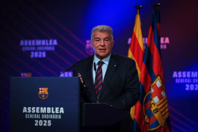 Laporta anuncia la pre-candidatura a la presidència amb el lema “Defensem el Barça”