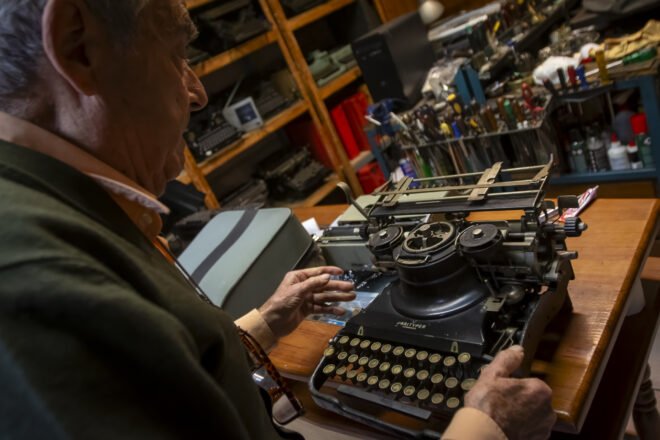 El darrer refugi de les màquines d’escriure a Barcelona