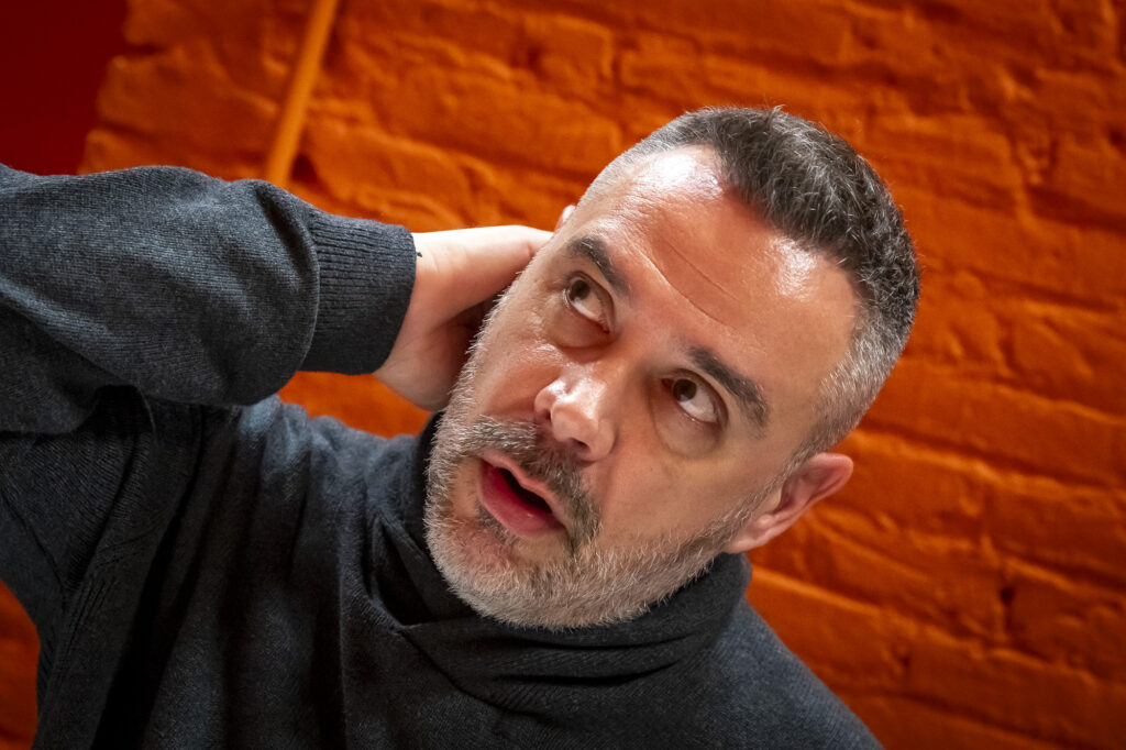 Oriol Canals: “Entretenir matant és allò que més m’agrada”