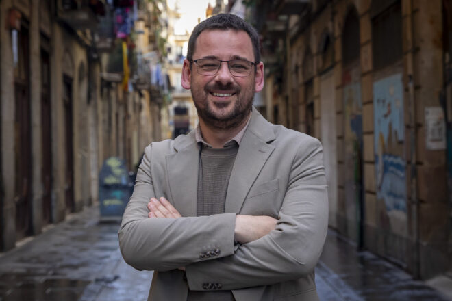 Lluc Salellas: “El municipalisme d’aquest país practica massa el silenci”