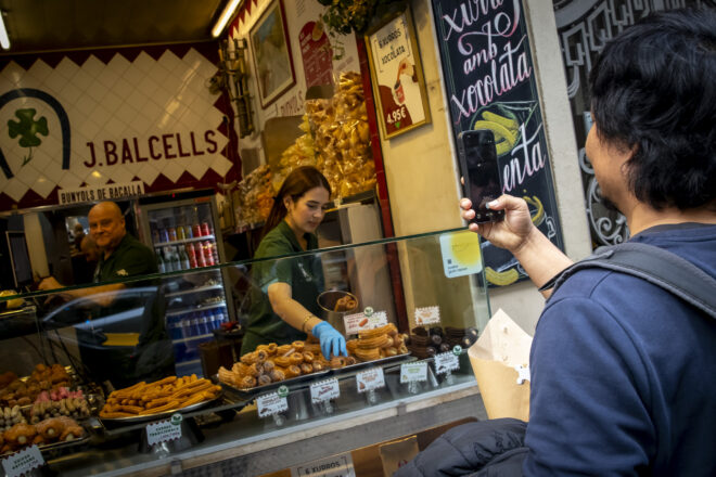 La Xurreria Trébol, vint-i-quatre hores de xurros i xocolata