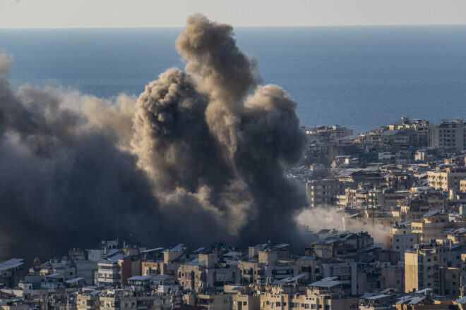 Els Estats Units evacuen ambaixades arran de l’atac amb drons al complex diplomàtic de Riad