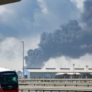 Catar i els EAU, acorralats per l’Iran, lluiten contra corrent per convèncer Trump que rebaixi la tensió