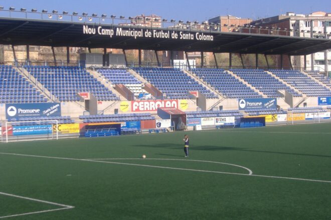Agressió amb barres de ferro en un partit de juvenils entre la Grama i la Unificación Bellvitge