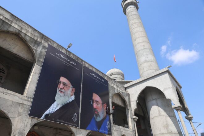 Un alt càrrec iranià diu que “països amics” fan consultes a Washington i Teheran