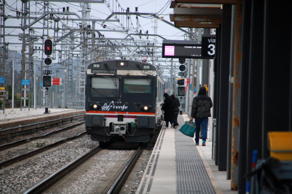Dignitat a les vies reobre la pàgina sobre les limitacions de velocitat censurada per ADIF