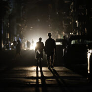 Escanyada per l’embargament de Trump, Cuba demana auxili a un soci d’urgència: el Vaticà