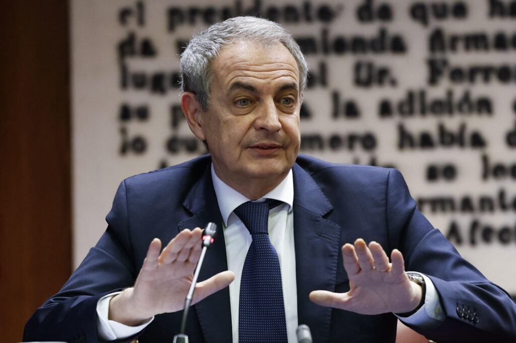 L’entorn de Zapatero estudia accions legals per la filtració de les agendes de l’ex-president espanyol