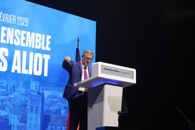 L’extrema dreta guanya a Perpinyà i Alliot no necessita ni la segona tanda