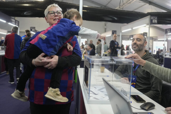 Prop de 22.000 socis ja han votat a les eleccions del Barça en una participació a ritme de rècord