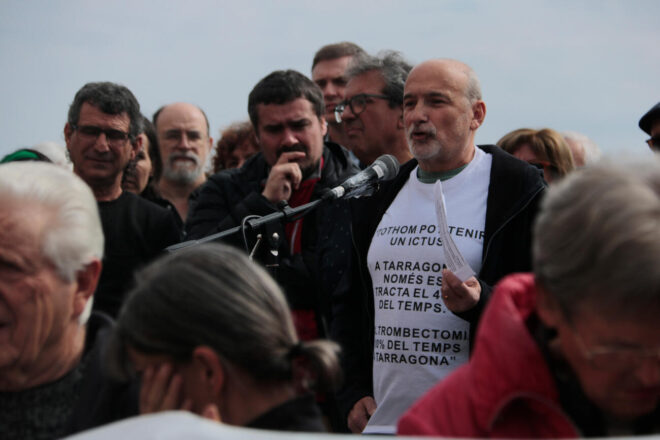 Mig miler de manifestants reclamen l’atenció continuada de l’ictus a Tarragona