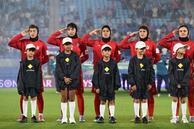 Cinc jugadores de la selecció de l’Iran abandonen la concentració i demanen asil a Austràlia