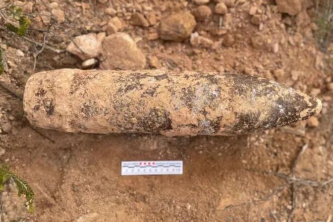 Troben un projectil de la guerra del 1936-1939 durant unes obres del canal Segarra-Garrigues
