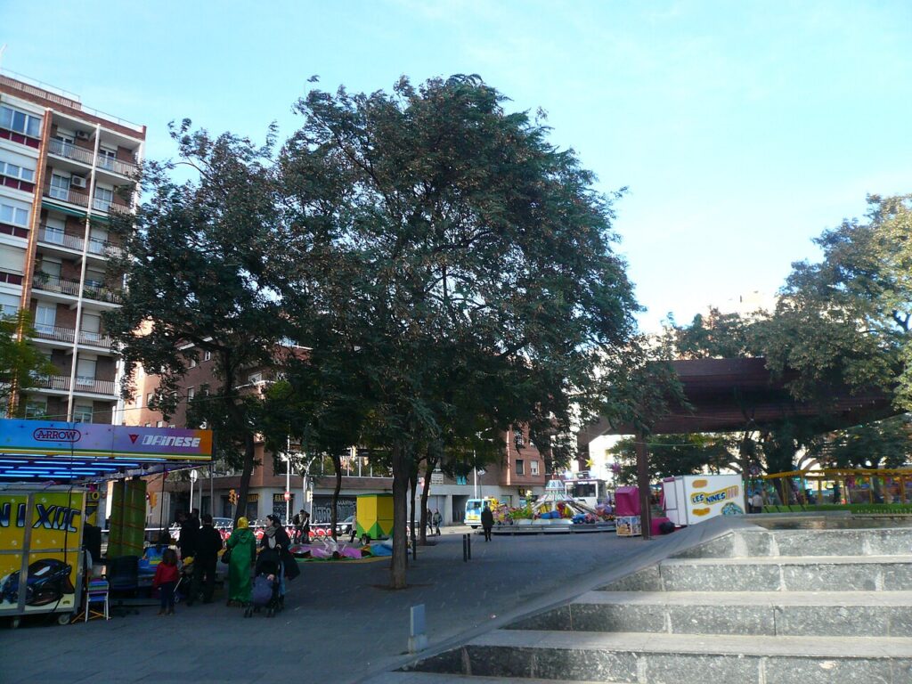 Barcelona eliminarà el nom franquista de la plaça del Virrei Amat