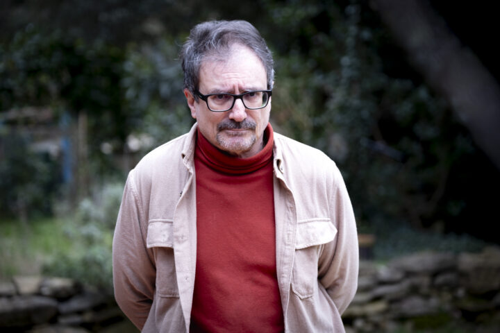 Albert Sánchez Piñol, a casa seva (Foto: Adiva Koenigsberg)