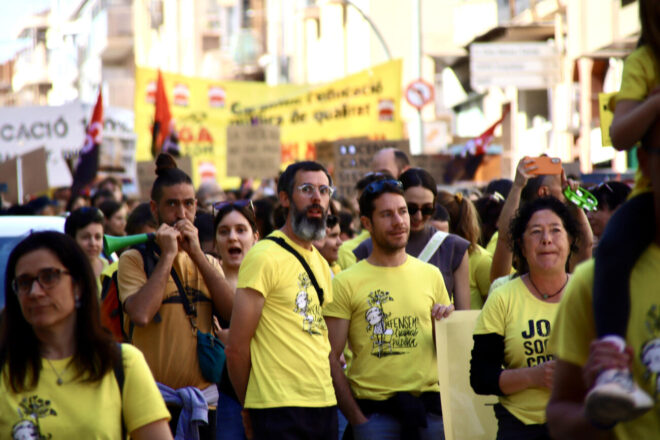 Els sindicats educatius troben insuficients les explicacions de Parlon i Trapero: “Ens trobarem als tribunals”